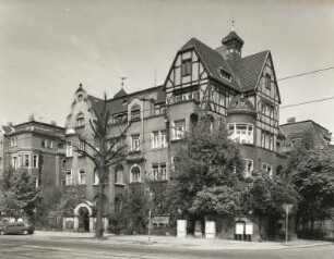 Dresden-Striesen, Borsbergstraße 7/Ecke Anton-Graff-Straße. Wohnhaus. Um 1905. Eckansicht