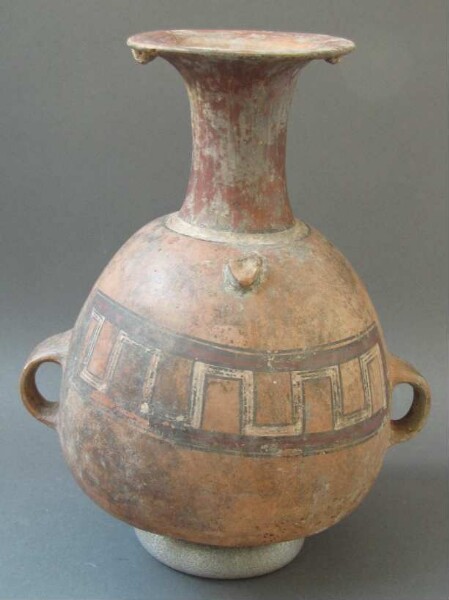 Clay vessel