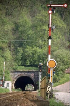 Wildberg Wildberger Tunnel Südportal Einfahrsignal