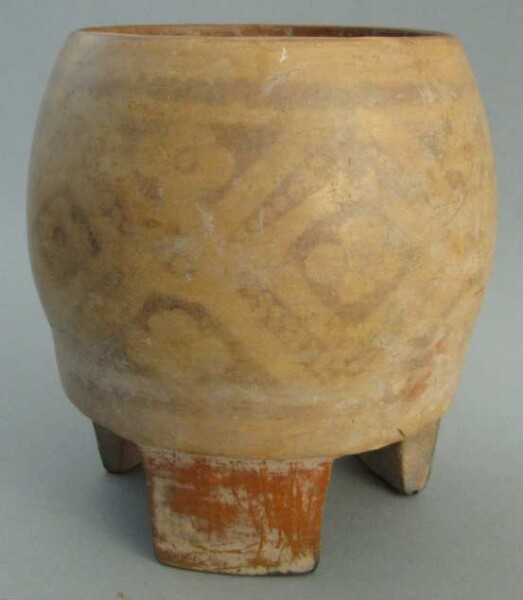 Clay vessel