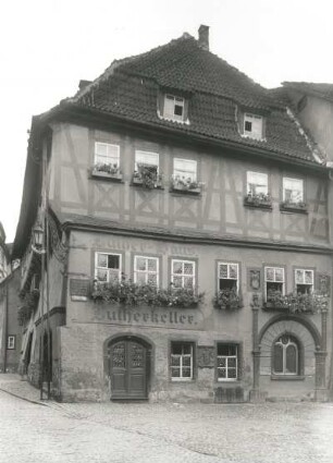 Eisennach, Lutherhaus : Eisenach. Lutherhaus, Lutherplatz. Giebelseite