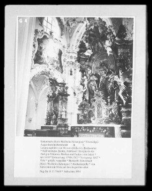 Skulpturen der Heiligen Johannes, Rochus und Paulus (von links)