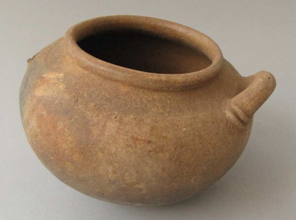 Clay vessel