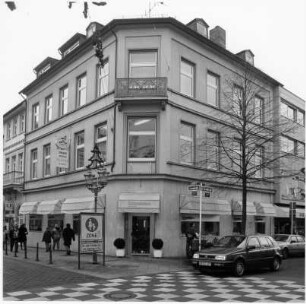 Wohnhaus; Bad Homburg, Louisenstraße 99
