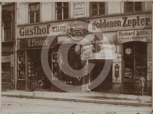 Fassade des Parterres vom Gasthof "Zum Goldenen Zepter" an der Schmiedebrücke 22 in Breslau
