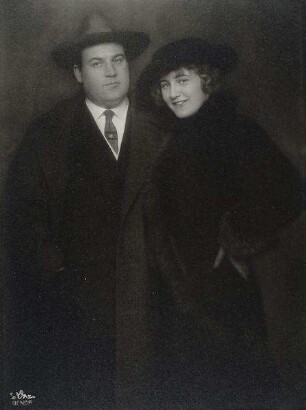 Kammersänger Alfred Piccaver und seine Frau