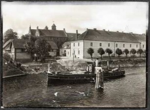 Tapiau (Gwardeisk/Russland). Gwardeisk, Russland. An der Deime