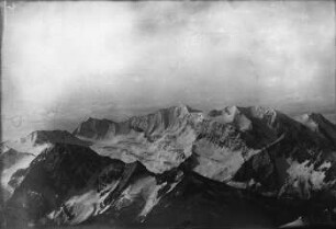 Hochfeiler (Zillertaler Alpen)