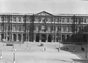 Palais du Louvre / Musée National du Louvre — Vieux Louvre / Cour Carées — Cour Carrée, Ostflügel: Pavillon Saint Germain L'Auxerrois