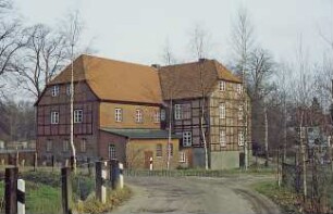Mühle: Rückseite in Richtung Mühlenteich