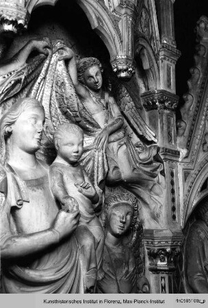 Altarpolyptychon : Mitteltabernakel mit Madonna und Kind, von Engeln umgeben