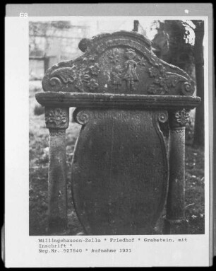 Grabstein mit Inschrift