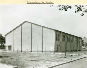 Gymnasium Sporthalle, ohne Datum