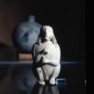 Samos, Archäologisches Museum Vathi. Kleines Balsamarium, menschengestaltig, 6. Jh. v. Chr.