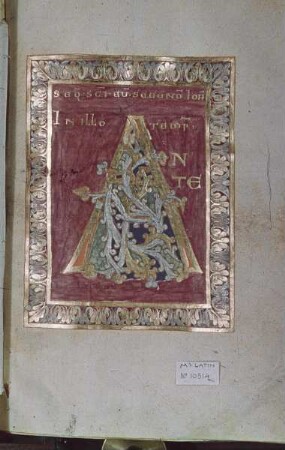 Evangelistar aus Poussay — Rankeninitiale SA(ncte), Folio 47 recto