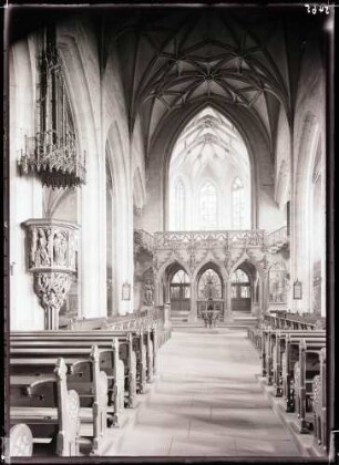 Stiftskirche; Innenraum von Westen