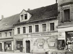 Meißen-Alstadt, Neugasse 4. Wohnhaus mit Laden und "Hausmanns Weinstuben" (1. H. 18. Jh.). Straßenansicht