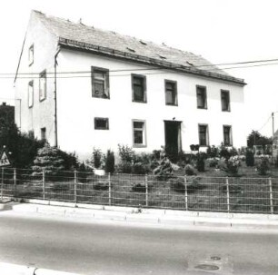 Colditz-Thumirnicht, Thumirnichter Platz 30. Gasthof (1861). Straßenansicht
