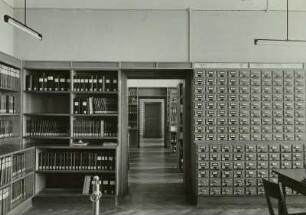 Landesbibliothek, Marienallee : Dresden, Marienallee 12, Sächsische Landesbibliothek, 1. Stock, Katalogräume