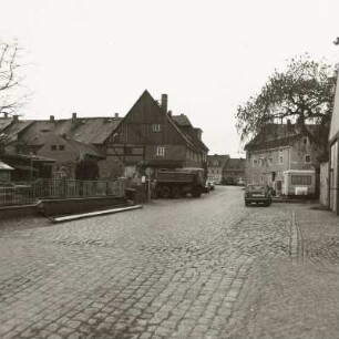 Straße, Elstra