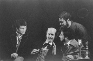 Szenenbilder aus "La Bohème", Oper in vier Bildern von Giacomo Puccini. Komische Oper Berlin, Juli 1959