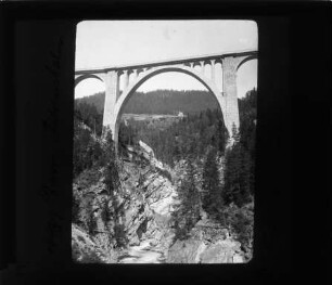 Die Rhätischen Bahnen und das Engadin