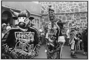 San Rafael La Independencia. Traditionelles Fest mit verkleideten Menschen