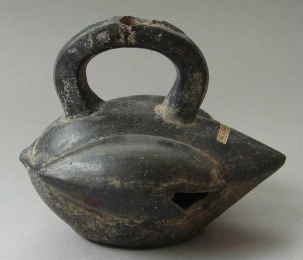 Clay vessel