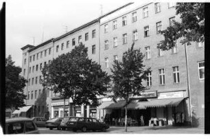 Kleinbildnegativ: Wiener Straße, 1984