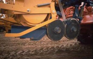 Fotografie: Säverfahren, Einzelkornsaat, Mais, Mulchsaat, Zwischenfrucht