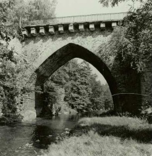 Straßenbrücke (Alte Dresdner Straße) über die Freiberger Mulde
