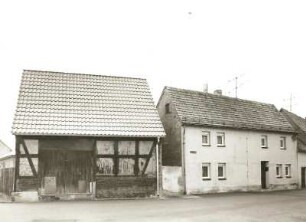 Belgern, Gartenstraße 1. Wohnhaus und Scheune eines Streckhofes (1801/1850). Straßenansicht