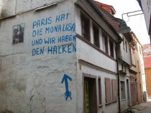 Aschersleben - Bauruine im Zentrum : Dieses Gebäude ist nicht die einzige Bauruine in der Innenstadt, Häuser in ganzen Straßenzügen sind vom Verfall bedroht. Aufgenommen am 30. Mai 2004 in Aschersleben