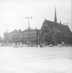 Leipzig. Augusteum (Universitätshauptgebäude) und Universitätskirche St. Pauli kurz vor Sprengung und Abbruch, Mai 1968