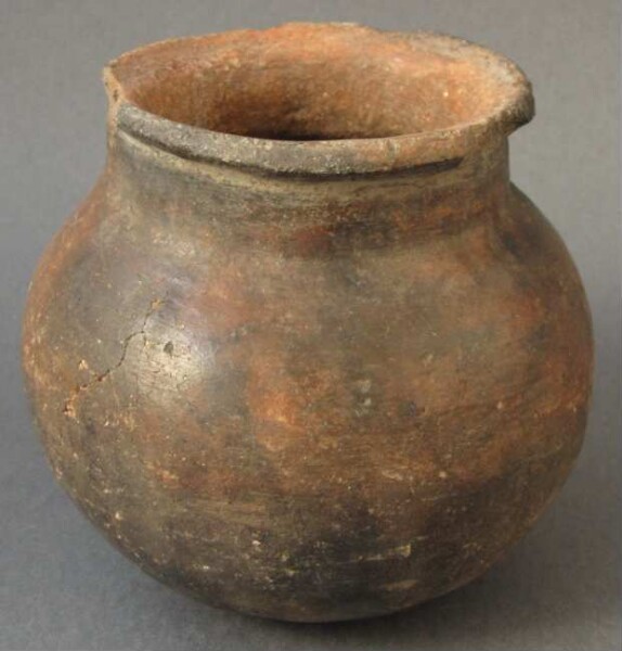 Clay vessel