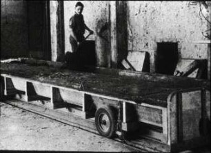 Fahrbarer Futtertisch