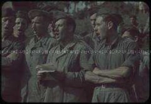 Singende italienische Soldaten