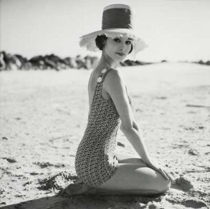 Modeaufnahme, Modell Sondra Peterson (Mademoiselle)