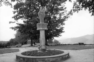 St. Peter; Lindenberg: Marienstatue