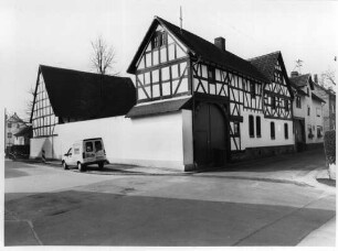 Lahnau, Kreuzerstraße 9