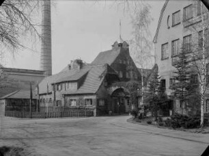 Moritzburger Weg : Dresden-Hellerau, Deutsche Werkstätten, Ansicht von Südosten, Eingang, 1958