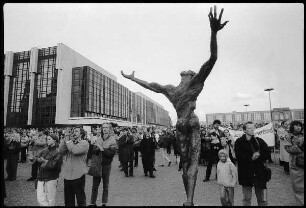 Gewerkschaftsdemonstration gegen den Umtauschkurs 2:1 bei der Währungsreform