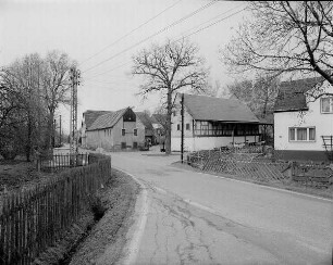 Erlbach-Kirchberg, Vierseithof, 2. H. 18. Jh./19. Jh.