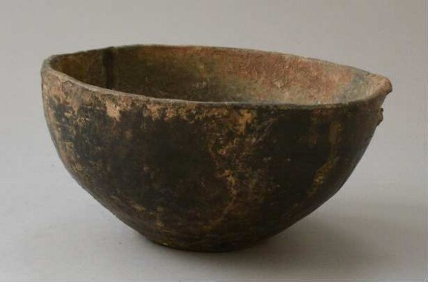 Clay bowl