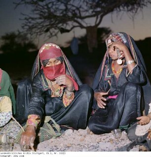 Familie am Feuer - Sinai - Familie Salem