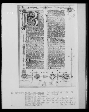 Blatt aus einer lateinischen Bibel, Initiale B mit Harfe spielendem David, Evangelistensymbole