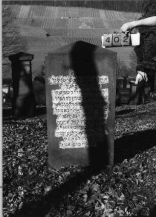 Grabstein 402