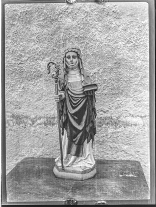 Pfarrkirche, Figur der Hl. Gertraud