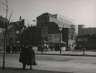 Friedrichstraße. Ecke Unter den Linden