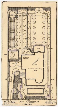 Garten Am Anger 7, Berlin-Dahlem: Garten im Grundriss mit Umriss des Wohnhauses 1:200